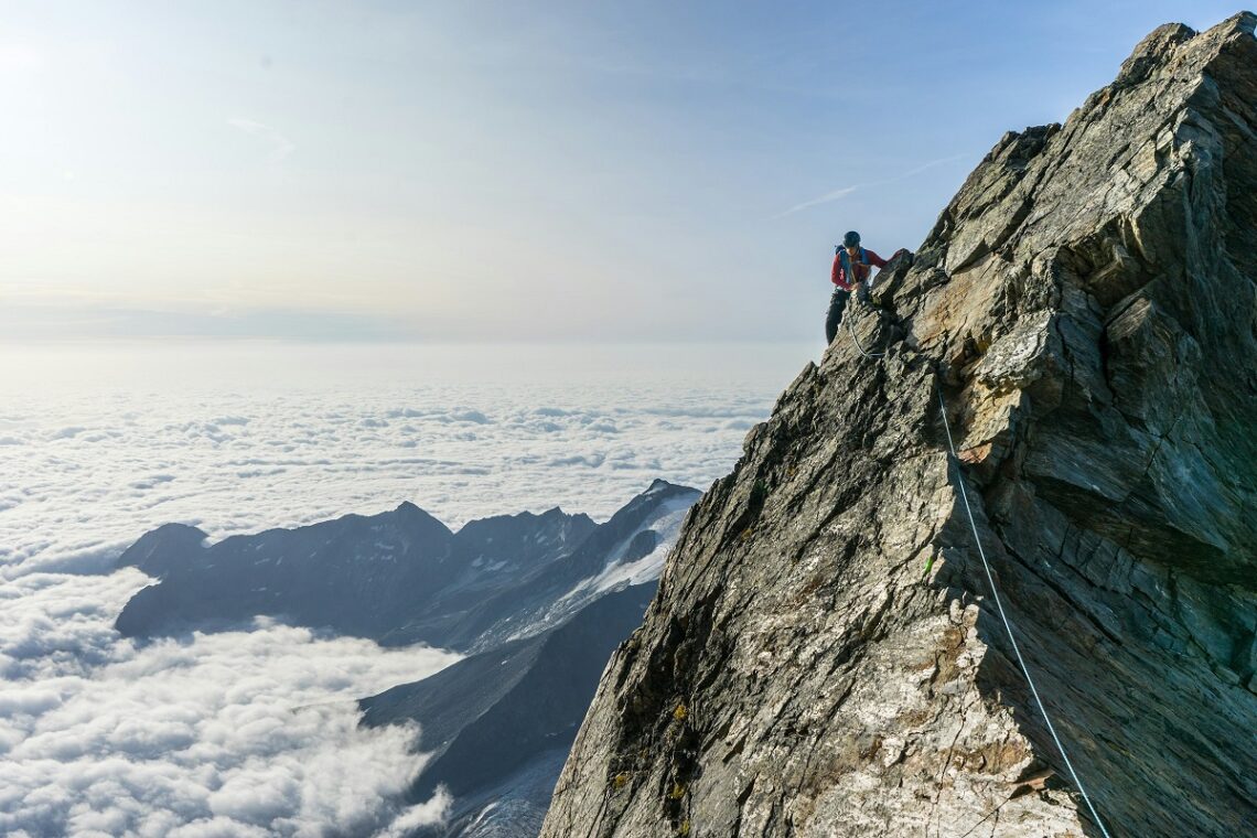 Psicologia dell’Alpinismo: cosa spinge l’uomo a raggiungere le cime più alte?