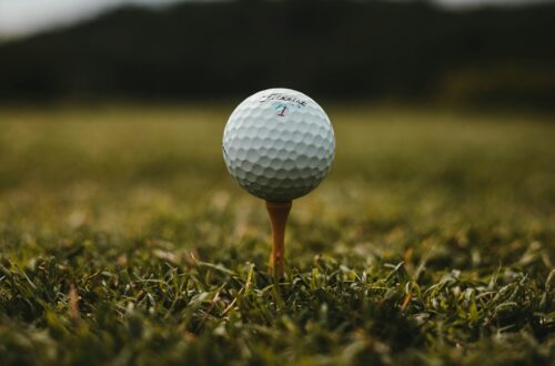 Benefici e storia del golf