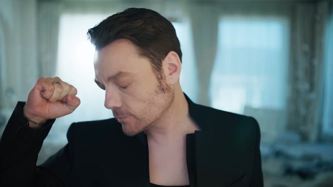 Cuore rotto, il ritorno di Tiziano Ferro